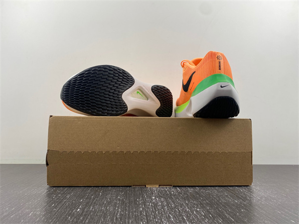 Nike Zoom Fly 5