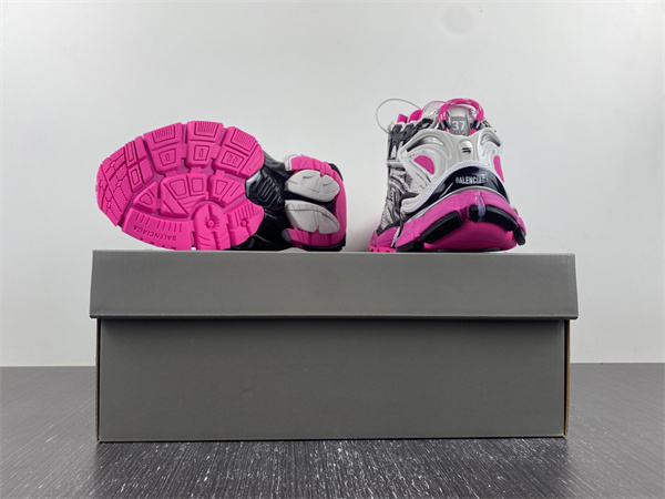 7.0 Ba*len*cia*ga -runner