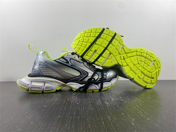 IAGA -PHANTOM SNEAKER