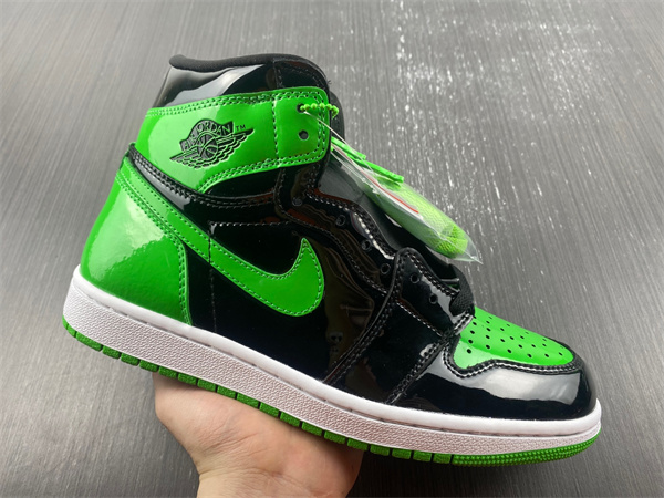 Jordan1 Retro Pine Green Black 555088-030