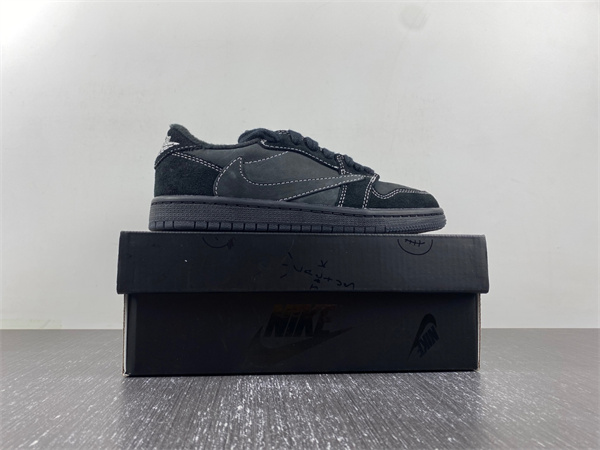 Travis Scott x Air Jordan 1 Low OG SP