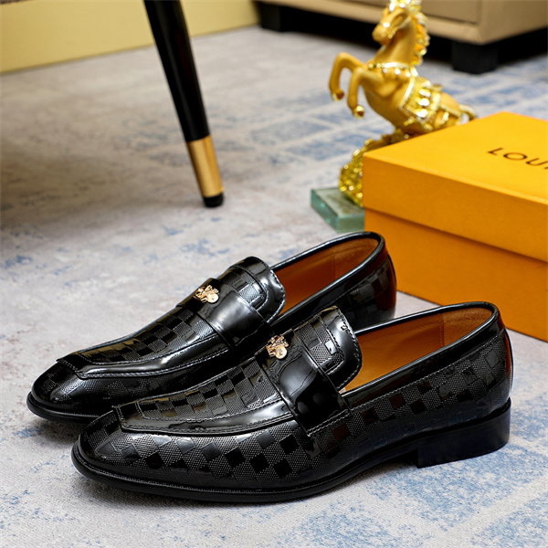 Lv Loafer 038