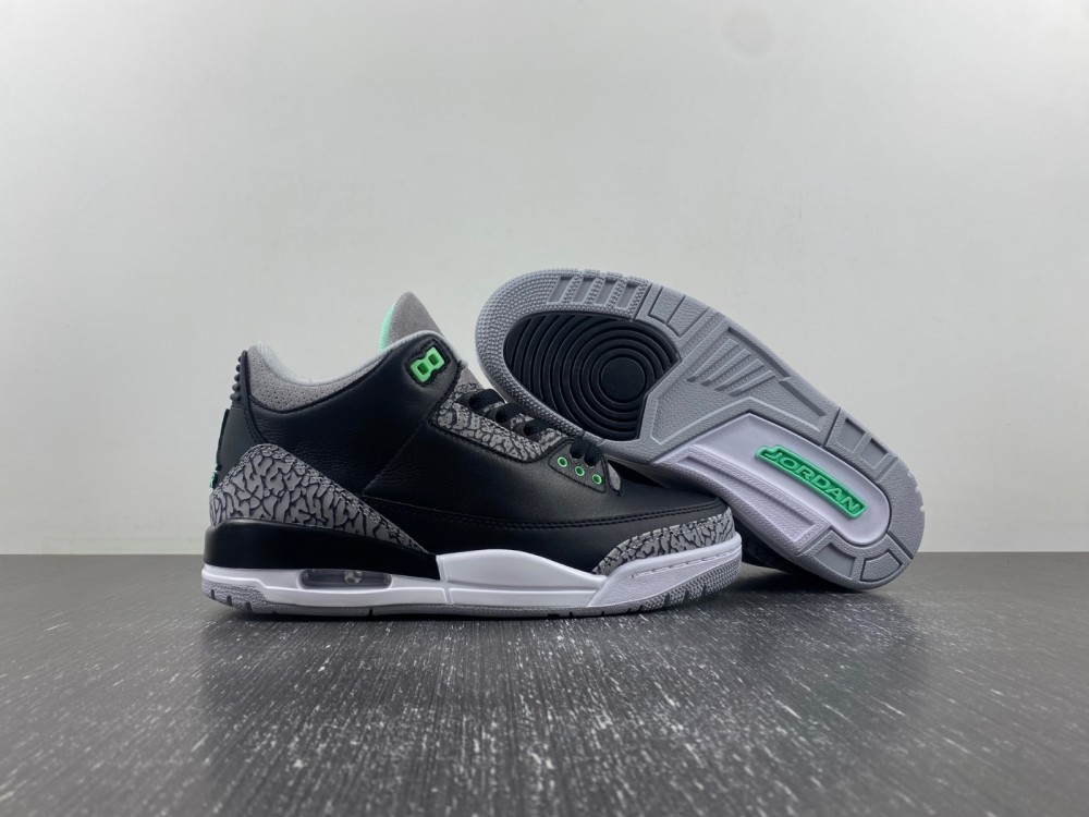 Air Jordan 3 “Green Glow”CT8532-031