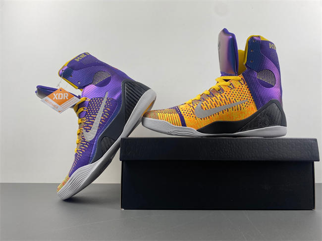Kobe 9 Elite “Team” 630847-500