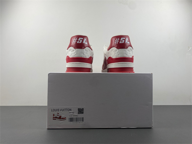 l0*is V*t0n lv trainer