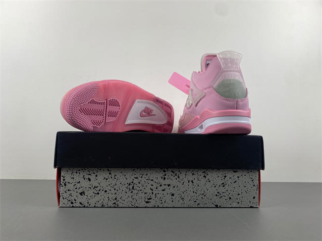AJ4