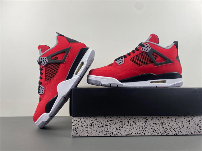 Air Jordan 4 Retro “Toro Bravo 308497-603