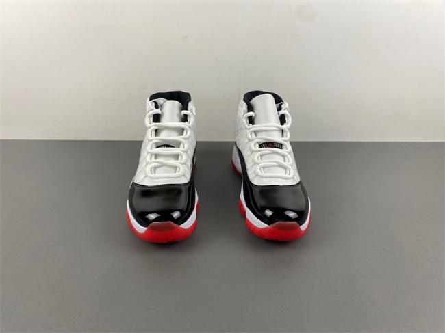 Air Jordan 11 CT8012-106