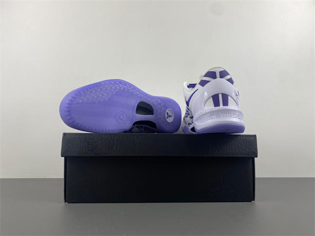Nike Kobe 8 Protro “White Court Purple”  FQ3549-100