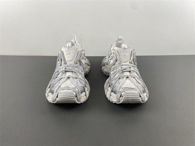 Ba*len*cia*ga phantom sneaker 778698 w3xll 0125