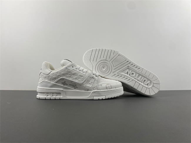 l**is V*t*n lv trainer 21