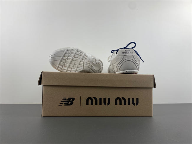 New Balance X Miu Miu 530 SL 5E165E
