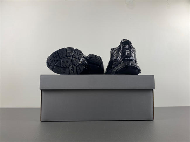 Ba*len*cia*ga  772767-w3rny-0135