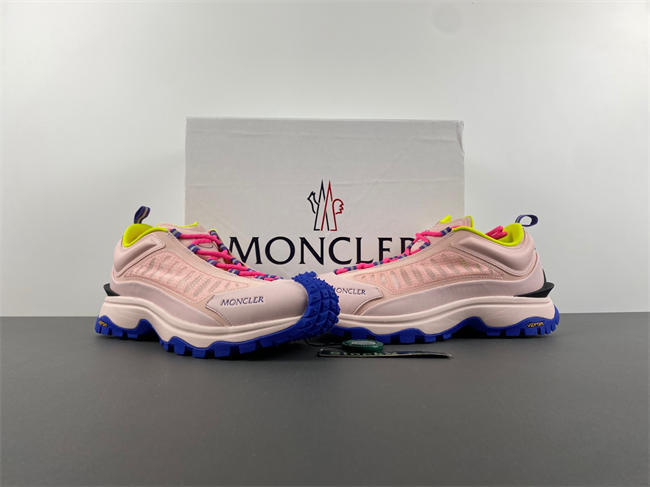 Moncler 21