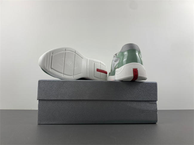 Pra*a america’s cup 11