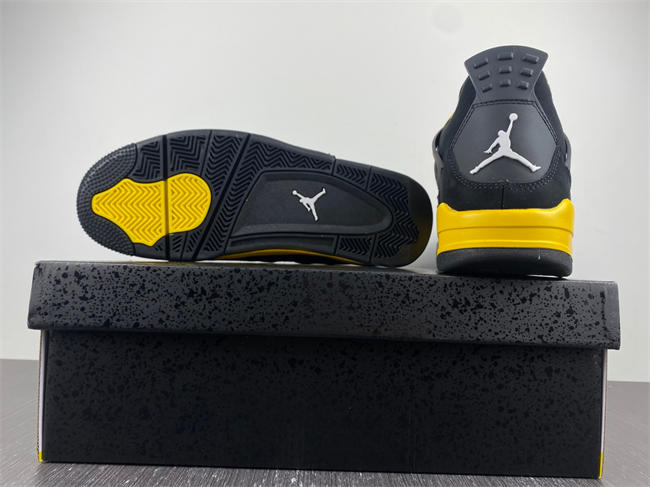 Air Jordan 4 Thunder 308497-017