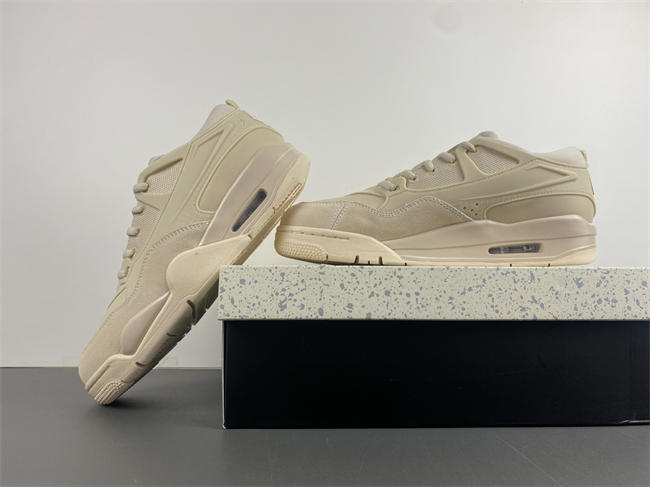 Air Jordan 4RM