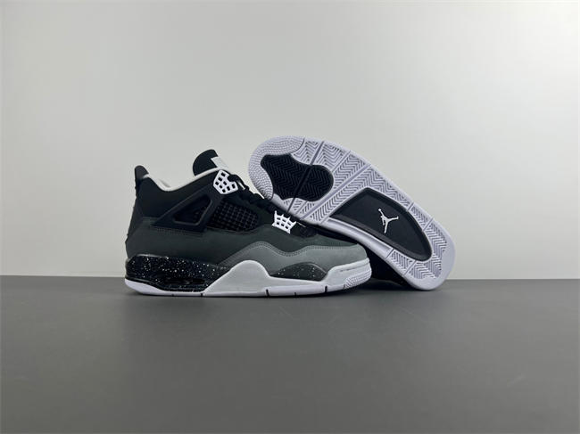 Air Jordan 4 “Fear” FQ8138-002