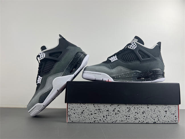 Air Jordan 4 “Fear” FQ8138-002