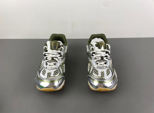 bo*te*ga Ve*ne*ta orbit