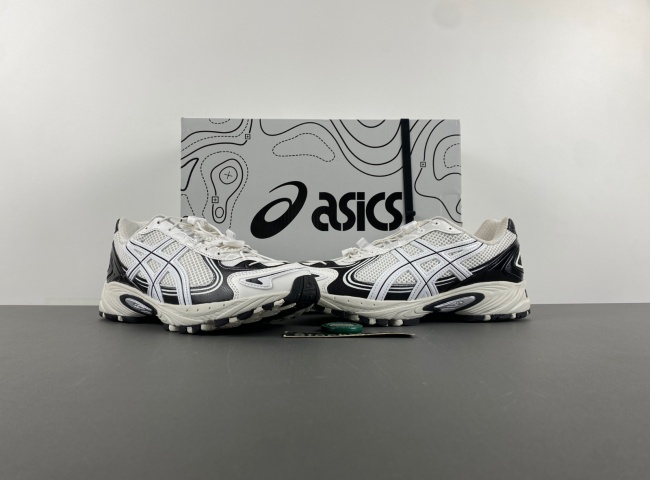 As*ic*s gel-kahana tr v4