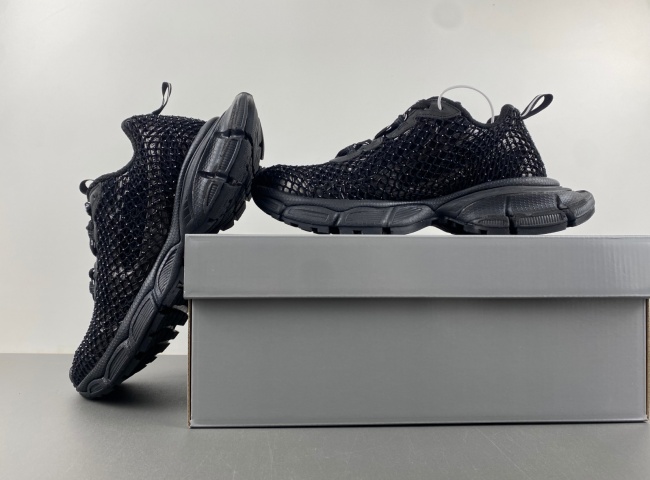 Ba*len*cia*ga phantom sneaker 788819 w3xfn 0120