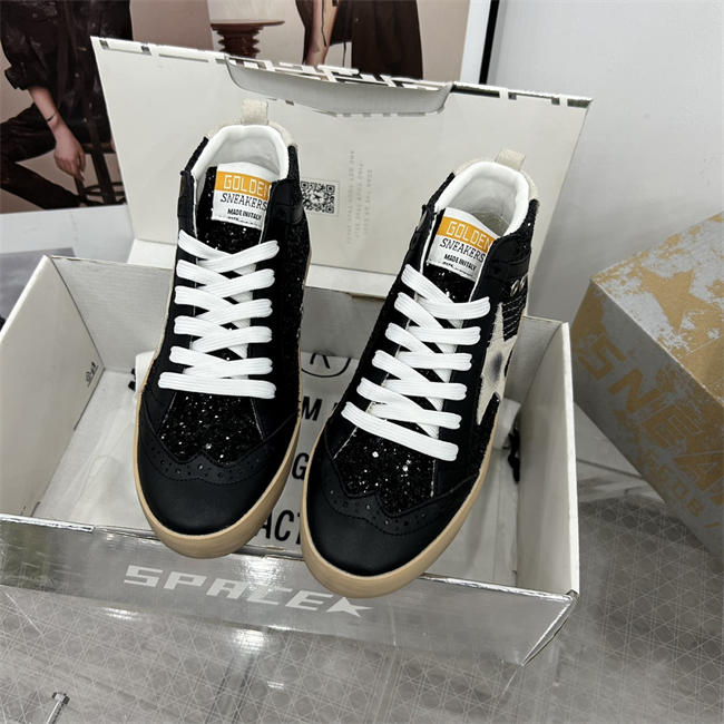 Golden Goose Sneaker