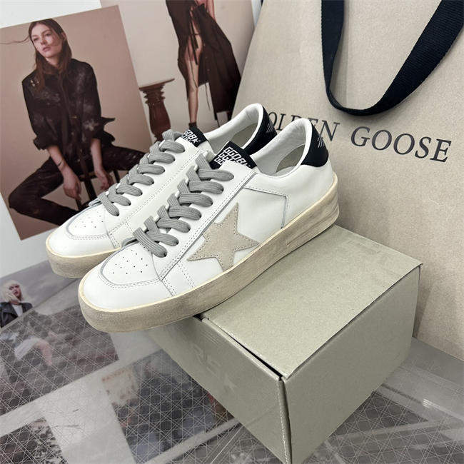Golden Goose Sneaker