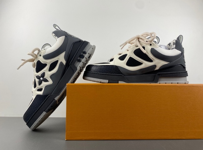 l0*is V*t0n lv trainer