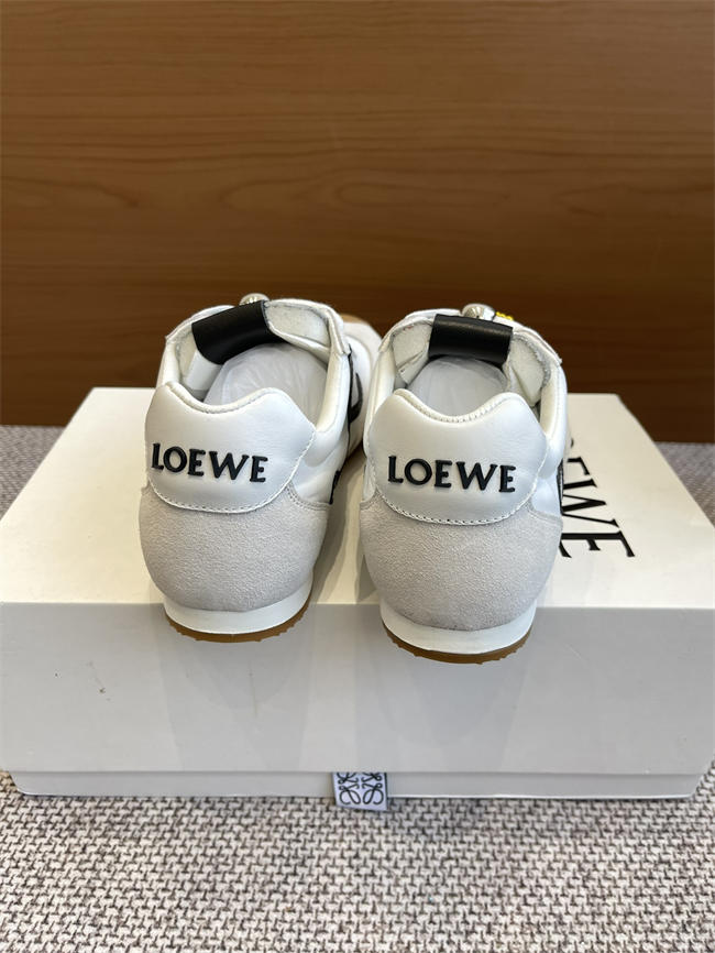 L0ew* sneaker