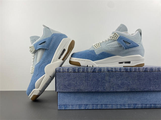 Air Jordan 4 Denim "Worn Blue” IB6716-100