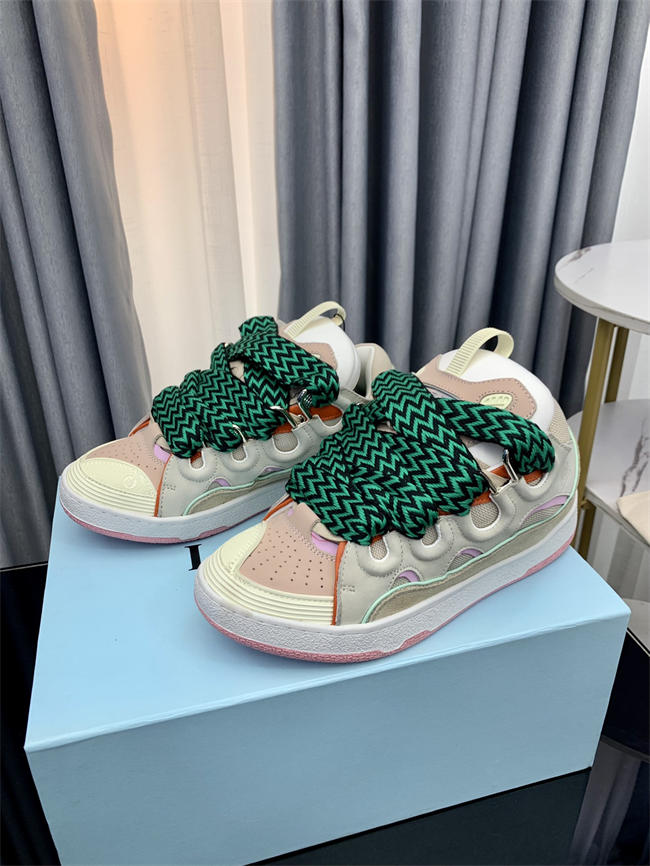 Lanu1n curb sneaker