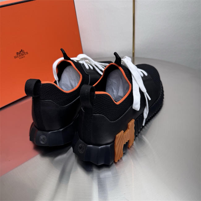 H**mes sneaker