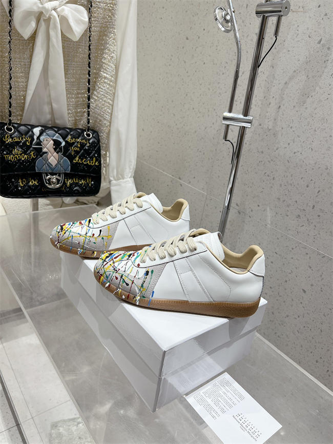 ma*s*n martin Ma*i*la sneaker