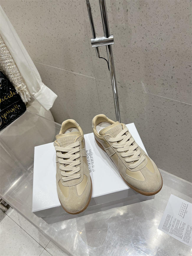 ma*s*n martin Ma*i*la sneaker