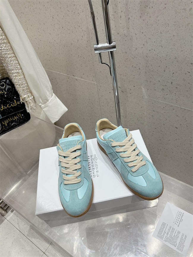 ma*s*n martin Ma*i*la sneaker