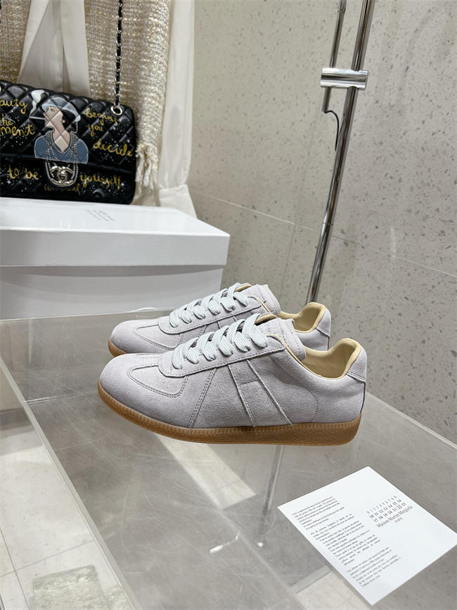 ma*s*n martin Ma*i*la sneaker