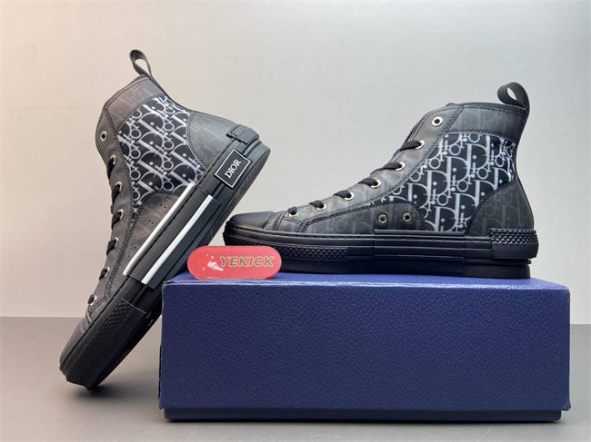 DR B23 OBLIQUE HIGH TOP SNEAKER BLACK